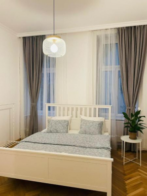 Schick Apartment